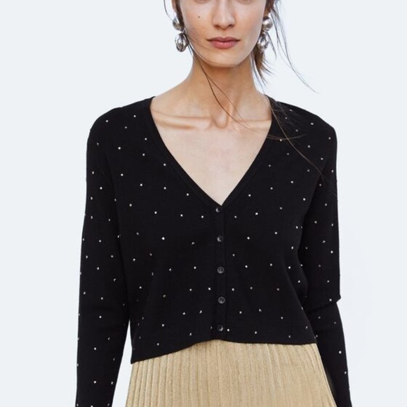 Zara | Sweaters | Zara Knit Black 